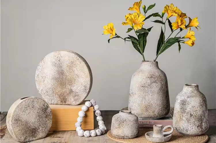 Bestselling ceramic vase (1) Bestselling ceramic vase (1)