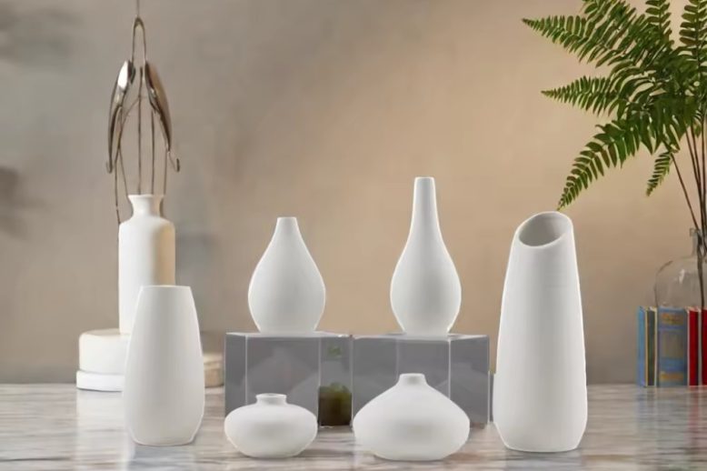 Bestselling ceramic vase (1) Bestselling ceramic vase (1)