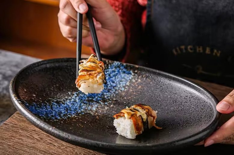 Ceramic plate manufacturer