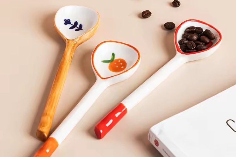 High quality ceramic spoon (1) High quality ceramic spoon (1)